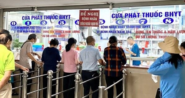 Nhiều đề xuất tạo thuận tiện, tăng quyền lợi cho người tham gia BHYT