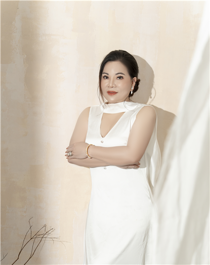 Doanh nhân Hoàng Thị Hằng: Bàn tay vàng chăm sóc sức khỏe cộng đồng