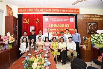Viện Phát triển văn hóa và chăm sóc sức khỏe cộng đồng phối hợp cùng Viện Khoa học Nghiên cứu nhân tài, nhân lực Việt Nam gặp mặt giao lưu Nhân dịp Kỷ niệm 100 năm Ngày Báo chí cách mạng Việt Nam 
