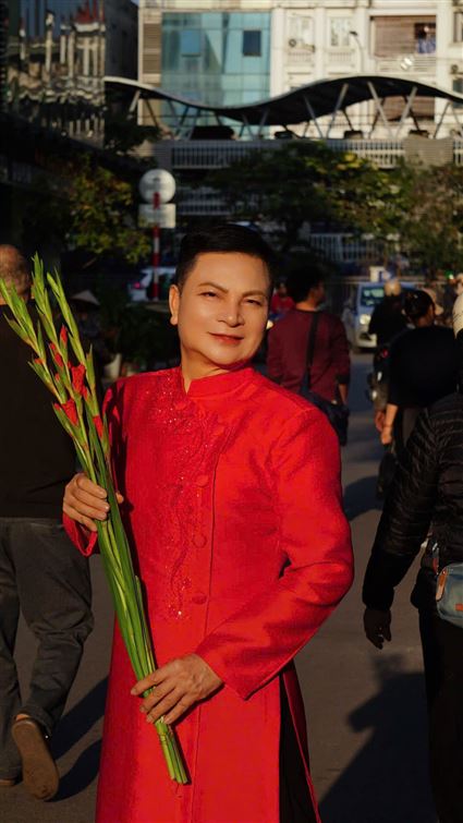 Sắc xuân trong không gian thờ Mẫu Việt